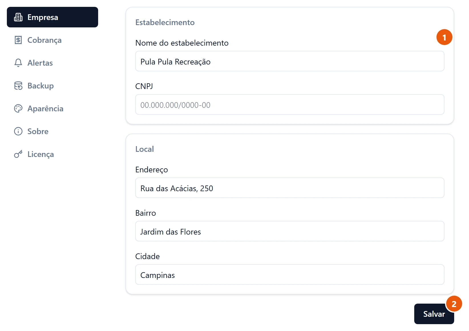 Configurações, seção Empresa: cartão Estabelecimento com Nome do estabelecimento Pula Pula Recreação e CNPJ vazio; cartão Local com Endereço Rua das Acácias, 250, Bairro Jardim das Flores e Cidade Campinas; botão Salvar no fim.